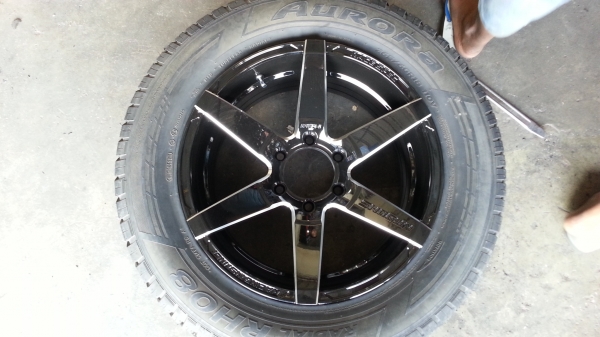 แม็กใหม่ขอบ18หน้า9.5 หลัง10.5  พร้อมยาง265/60/18;ปี11 ดอกเต็มๆ