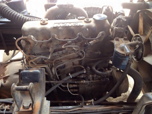 ขายครับ ดั้มกระป๋อง ดั้ม3คิว  ประกอบ100แรง  รถห้างแท้  เกียร์สั้น  รถสวยพร้อมใช้งาน  เอกสารพร้อมโอน  ราคา255000  สนใจด่วนนะครับ