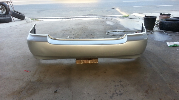 กันชนหลัง อัลติส หน้าหมู ของแท้มือสอง