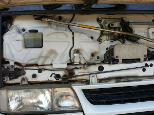 รถอีซูซุ 10 ล้อ หัวลาก GXZ  320 แรงม้า. ปี 48  ( รถวิ่ง 3xx,xxx กว่า กม. )  ( * ขายเฉพาะแม่. )     สนใจติดต่อ  081 - 6079515