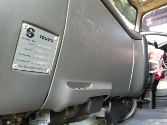 รถอีซูซุ 10 ล้อ หัวลาก GXZ  320 แรงม้า. ปี 48  ( รถวิ่ง 3xx,xxx กว่า กม. )  ( * ขายเฉพาะแม่. )     สนใจติดต่อ  081 - 6079515