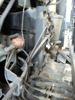 รถอีซูซุ 10 ล้อ หัวลาก GXZ  320 แรงม้า. ปี 48  ( รถวิ่ง 3xx,xxx กว่า กม. )  ( * ขายเฉพาะแม่. )     สนใจติดต่อ  081 - 6079515