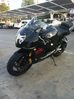 Suzuki GSXR1000 K3 สภาพสวยพร้อมออกทริป เครื่องแน่น ๆ