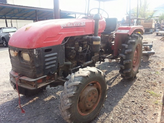 แทกเตอร์ ยูเอ็มไทซันเพาเวอร์ 354  4 WD พร้อมผาน 6 ราคา 68000 ครับ