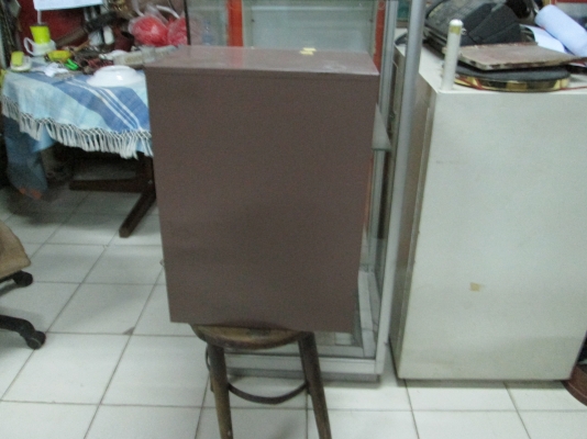 ตู้ล็อกเกอร์  มีหลายชั้น   ขายถูก  แข็งแรง  ขาย1200บาท