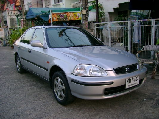 HONDA CIVIC ตาโต ปี 97 เครื่องเดิม เกียร์ธรรมดา ติด LPG สภาพสวย 87,000.-