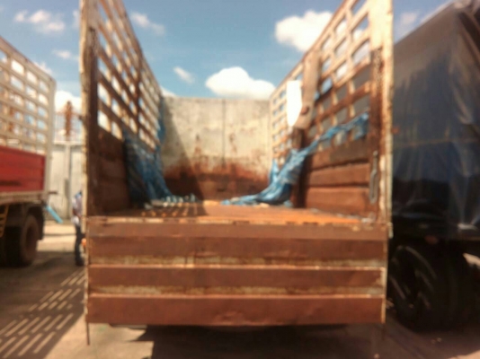 รถฮีโน่  10  ล้อ ( ไม่ดั้ม )  FM227LD  220 แรงม้า.  ปี 33  ( ขายแม่ , ลูก. )     สนใจติดต่อ  081 - 6079515