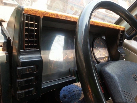 ขายอะไหล่ มีหัวเก๋งร็อกกี้และลำโพงลากพ่วงครบชุดหมวกหัวเก๋ง สนใจติดต่อได้ที่ 089-9198420