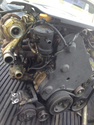 เครื่องคอมมอนเรลพร้อมเกียร์และกล่อง TATA