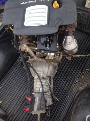 เครื่องคอมมอนเรลพร้อมเกียร์และกล่อง TATA