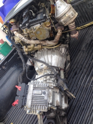 เครื่องคอมมอนเรลพร้อมเกียร์และกล่อง TATA