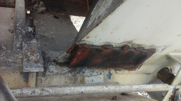 ขายด่วนโม่ปูนตรง6คิวโม่นอนสภาพพร้อมใช้งานถอดออกจากรถ ขายด่วนโม่ปูนตรง6คิวโม่นอนสภาพพร้อมใช้งานถอดออกจากรถ