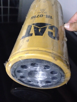 กรองน้ำมันเครื่อง CAT336 มี2ใบ ใบละ 800บาท