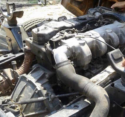 ISUZU NPR 115 HP 4BD1 หกล้อดั๊มพ์ กระบะดั๊มพ์เหล็ก 4 ตันความยาว 3.60 เมตรสภาพดีสวยไม่มีผุพร้อมบรรทุกหนักได้เลย เครื่องยนต์ 115 แรงเครื่องแรงดีสุดๆครับ หัวเก๋งสวยๆไม่ผุภายในเก๋งคอนโซลครบพร้อม พวงมาลัยธรรมดา ช่วงล่างใหญ่คัชซีไม่บวม ติด F หน้า F หลังครบ ยาง