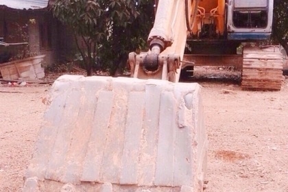 SUMITOMO SH200 เครื่องเดิมปั๊มเดิมๆแห้งดีแรงดีพร้อมทำงานได้เลยครับ รถบอดี้สวย ภายในเก๋งอุปกรณ์อยู่ครบ คอนโทรลง่ายทำงานได้เร็วดี ภายนอกบูมอาร์มมีปะบ้างนิดหน่อยครับพร้อมใช้งานได้เลยไม่มีปัญหาครับ ช่วงล่างเอวแน่น เฟลมสวยไม่มีผุ โรลเลอร์โซ่บูทใบแทรกสภาพด