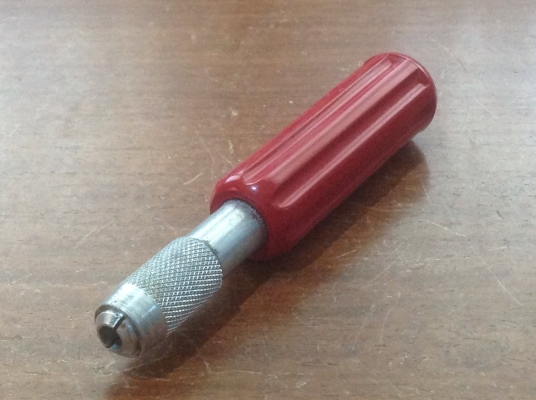 ขายไขควงคัตเตอร์ X-Acto มาพร้อมใบมีด 1 ชุด ขายไขควงคัตเตอร์ X-Acto มาพร้อมใบมีด 1 ชุด