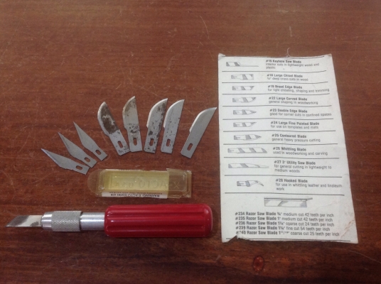 ขายไขควงคัตเตอร์ X-Acto มาพร้อมใบมีด 1 ชุด ขายไขควงคัตเตอร์ X-Acto มาพร้อมใบมีด 1 ชุด