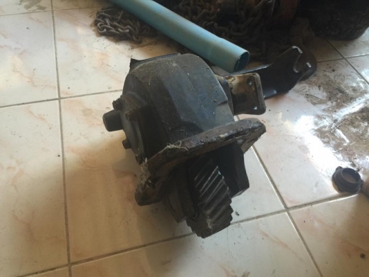 ขายเกียร์ฝาก HINO FG1J สวยๆพร้อมใช้ สภาพใหม่