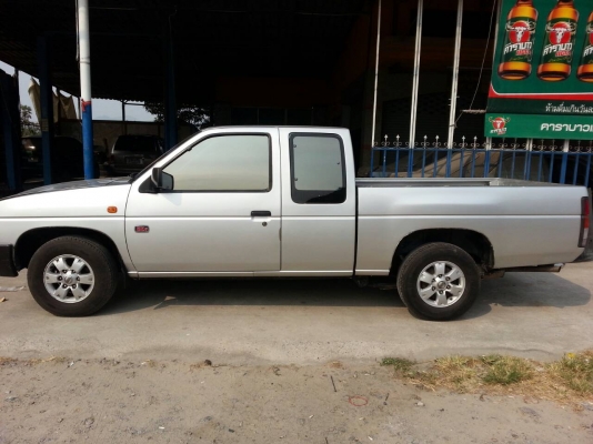 ขาย Nissan Big M