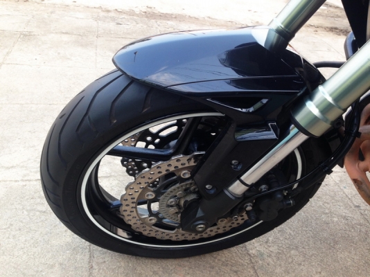 __versys 650 สีดำ กล่อง SHAD ฿185,000__