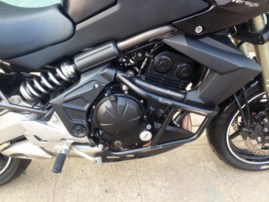 __versys 650 สีดำ กล่อง SHAD ฿185,000__