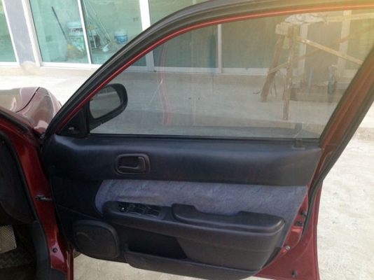 รถบ้านCorolla ปี 97 เครื่องดีเกียร์ได้แอร์เย็นช่วงล่างดีพร้อมขับ