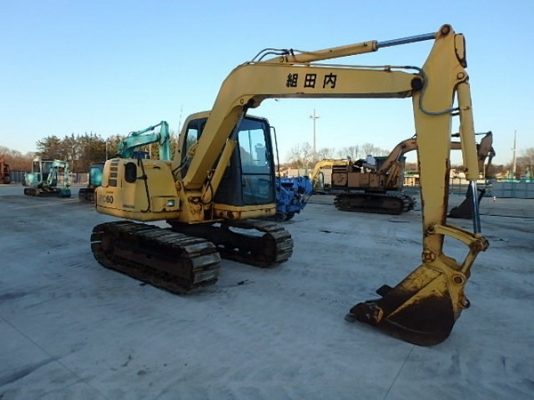 ขายรถขุด  KOMATSU PC60-7  มีหลายคัน