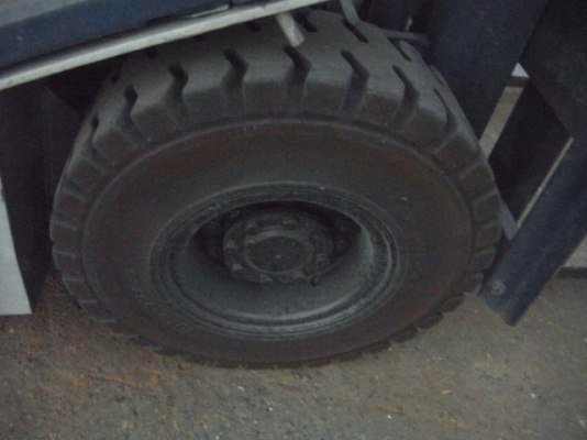 ขายรถโฟล์คลิฟท์มือสอง KOMATSU รุ่น FG15-15 ราคา 135,000 บาทนำเข้าจากประเทศญี่ปุ่น 100\% ไม่เคยใช้งานในประเทศไทย