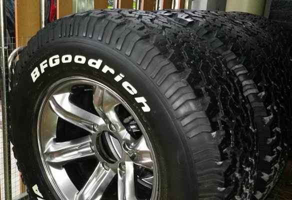 แม็กเล็บเหยี่ยว BF 265 70 16