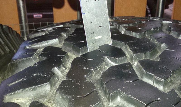 แม็กเล็บเหยี่ยว BF 265 70 16 แม็กเล็บเหยี่ยว BF 265 70 16