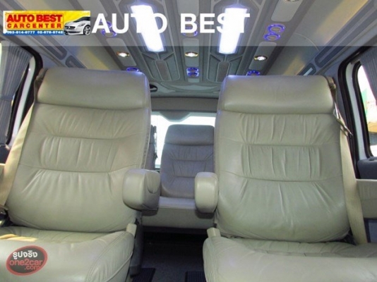 สีขาว, เกียร์อัตโนมัติ สีขาว, เกียร์อัตโนมัติ, แอร์, วิทยุ, ล้อแมกซ์, CD, ABS, AIRBAG คู่, พ.พาวเวอร์, ก.ไฟฟ้า, ซ. ล็อก, เบาะหนังแท้ กระจกมองข้างปรับไฟฟ้า ,ไฟตัดหมอก ,ภายในตกแต่ง VIP ,จอ LCD+TV,เครื่องเสียงชุดใหญ่ ,พาวเวอร์แอมป์ ,ม่านบังแดดรอบคัน ,กุญแจรี