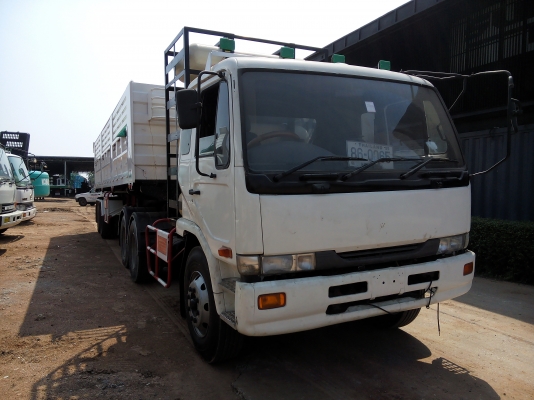 ขายหัวลาก NISSAN UD เครื่อง ฮุนได 290 แรงม้า NGV 100\% พร้อมหางเซมิดั้มพ์ ยาว 9.10 พร้อมทะเบียน คุ้มค่าน่าใช้ สนใจติดต่อเลย