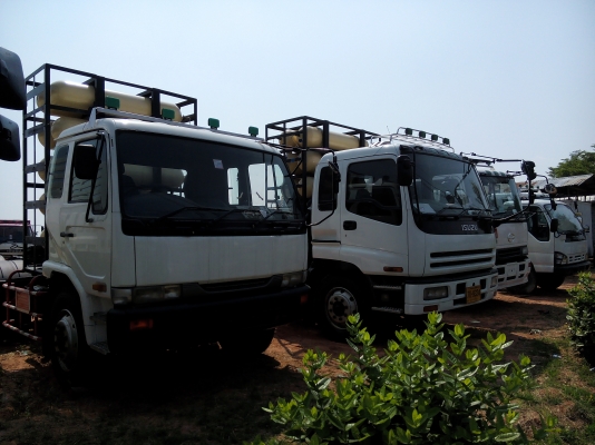 ขายหัวลาก NISSAN UD เครื่อง PE6  260 แรงม้าระบบ NGV 100\% เอกสารก๊าสครับ รถเช็คใหม่หมด พร้อมทะเบียน พร้อมใช้ รถสวยมาก