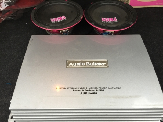 ขาย power 4ch digital audio builder AUBU-460 1 ตัว พร้อมลำโพงเสียงกลาง koma 6 นิ้ว 1 คู่ ราคา 3500 บาท