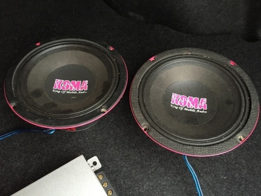 ขาย power 4ch digital audio builder AUBU-460 1 ตัว พร้อมลำโพงเสียงกลาง koma 6 นิ้ว 1 คู่ ราคา 3500 บาท