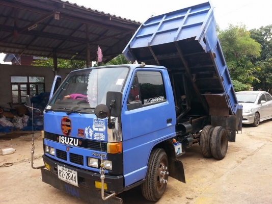 ขายดั้ม3คิว ISUZU NKR88แรง เครื่องดี แคชซีสวย ยางใหม่ ภายในสวย มีแอร์ มีเครื่องเสียงชุดใหญ่ สภาพสวยพร้อมใช้งาน เอกสารพร้อมโอน สนใจโทร 090-8588220คุณนะ 093-3258446คุณบิว ID:narong498 หรือ www.truck.in.th/498 หรือเพจFacebook ณรงค์ ซื้อขายรถมือสอง (เว็บไซต์ส ขายดั้ม3คิว ISUZU NKR88แรง เครื่องดี แคชซีสวย ยางใหม่ ภายในสวย มีแอร์ มีเครื่องเสียงชุดใหญ่ สภาพสวยพร้อมใช้งาน เอกสารพร้อมโอน สนใจโทร 090-8588220คุณนะ 093-3258446คุณบิว ID:narong498 หรือ www.truck.in.th/498 หรือเพจFacebook ณรงค์ ซื้อขายรถมือสอง (เว็บไซต์ส