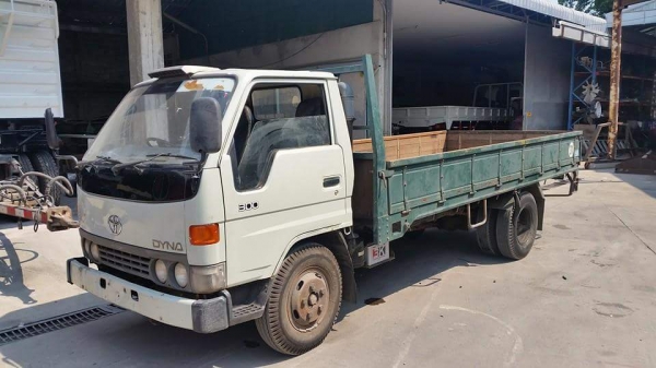 TOYOTA DYNA 6ล้อ 115 แรงม้า สภาพดี