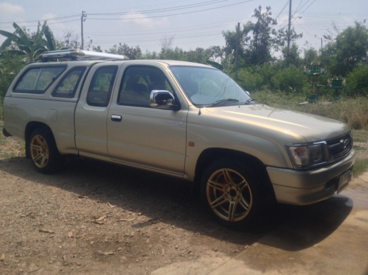 TOYOTA HILUX TIGER 3.0