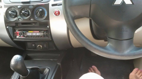 ขายดาวน์ 55,000Pajero Sport 2013 ธันวาคม รถบ้าน ไมล์16,xxx ขายดาวน์ 55,000Pajero Sport 2013 ธันวาคม รถบ้าน ไมล์16,xxx