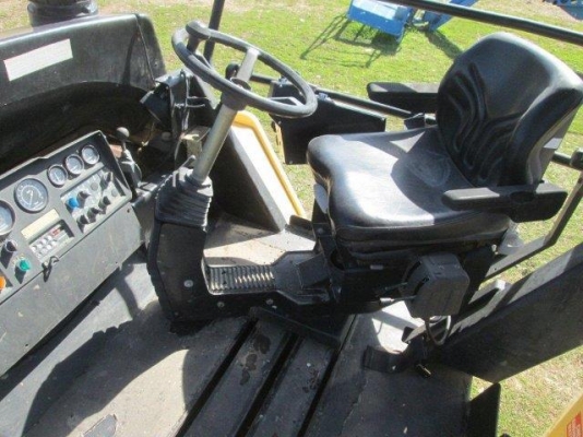 รถบด 12 ตัน DYNAPAC CC522-VHF ชั่วโมงน้อย รถอเมริกา สนใจโทร. 080-6565422 (หนิง)