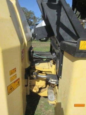 รถบด 12 ตัน DYNAPAC CC522-VHF ชั่วโมงน้อย รถอเมริกา สนใจโทร. 080-6565422 (หนิง)