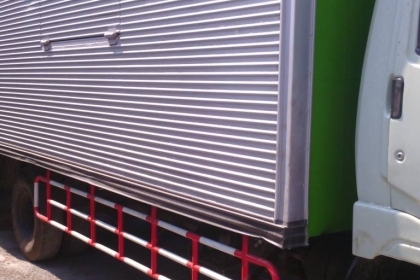 หกล้อ ฮีโน้ KM 779 บรรทุกตู้แห้ง ยาว5.50ม รถวิ่งงานประจำสภาพดีใช้งานได้เลย ทะเบียนพร้อมโอน