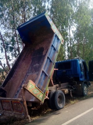 ขายดาวน์ อีซูซุ เดก้า 195 HP