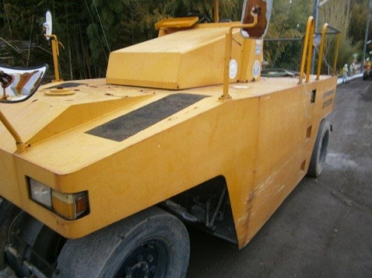 สนใจสั่งได้เลยคับ รถบด 7ล้อ DYNAPAC CP202W สภาพสวยพร้อมใช้ ติดต่อ อำพล 090-9694506, 080-3031241