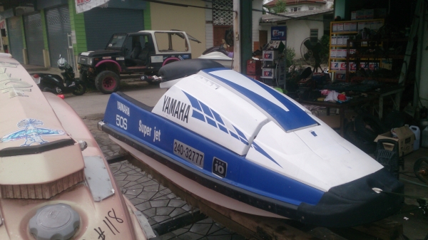 เรือยืน YAMAHA SUPER JET 650