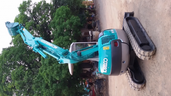 ขายรถขุดเล็ก KOBELCO SK-30UR  เครื่องดี ระบบดีปั้มดี ระบบไฟฟ้าใช้งานได้ปกติ มีเซนเซอร์วัดระดับความลึก มีใบอินวอย พร้อมจดทะเบียน ราคา 290,000 สนใจติดต่อ 083-3436937 รุ่งเรืองแทรคเตอร์ LINE:mjkodream