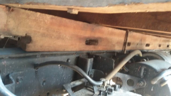 (ร้านรุ่งโรจน์ 082-1057078)ขาย6 ล้อ isuzu NKR สวยๆ ถูกๆ ภาษีเต็ม )เครื่องแน่น แห้ง ไม่มีไอ ช่วงล่างแน่น แชสซีสวยจัดทั้งเส้นเดิมๆ ไม่ผุไม่ดาม ซื้อไปใช้งานได้เลย ทะเบียนพร้อมโอนทั่วไทย