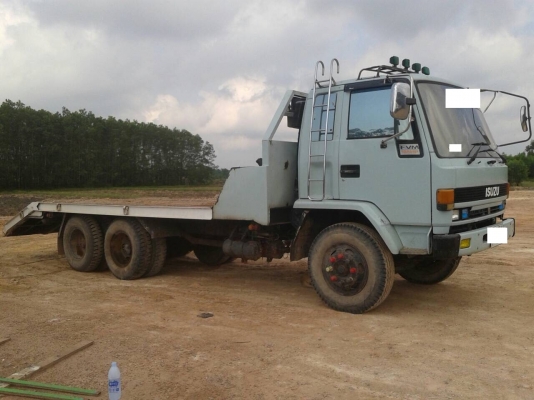 ขายรถเทนเลอร์สิบล้อ 2 เพลา  ISUZU คัชซี JCM เครื่อง HO7C เกียร์  HOเฟื่องท้าย JAMBO