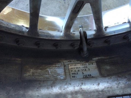 ขายล้อ STICH GULF 3 ชิ้นแท้ 18" F8"+23 R9"+30 5/114.3 ประมูลจากญี่ปุ่น