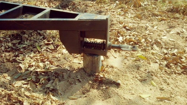 ขายพ่วงลากแบ็คโฮเล็ก5ตัน 39,000ขนอ้อยได้